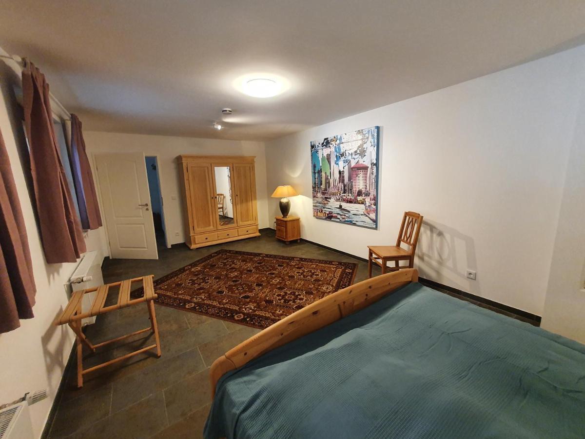 Grosses Ferienhaus Sauerburgblick Sauerthal Ngoại thất bức ảnh